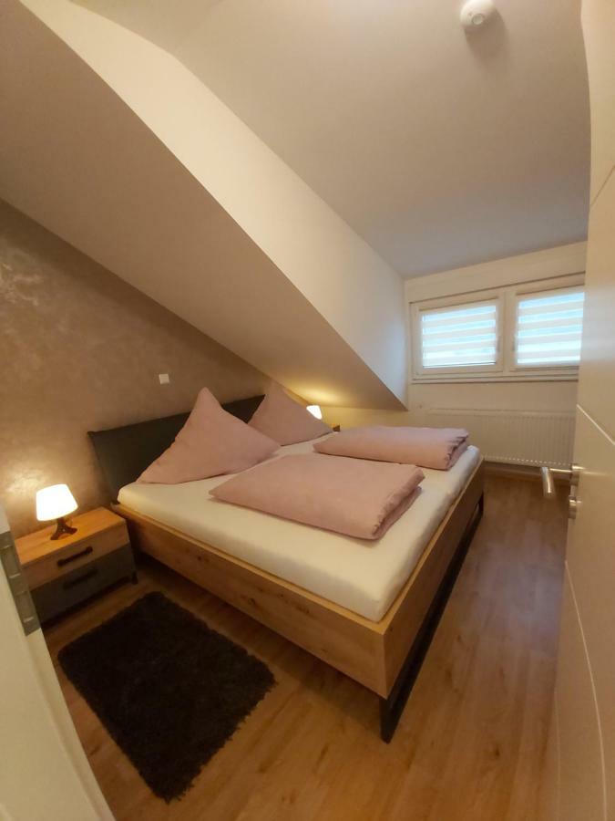Apartment Claudia Sinsheim Exterior foto